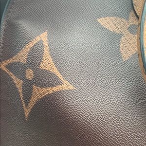 Meet your Posher, Sally